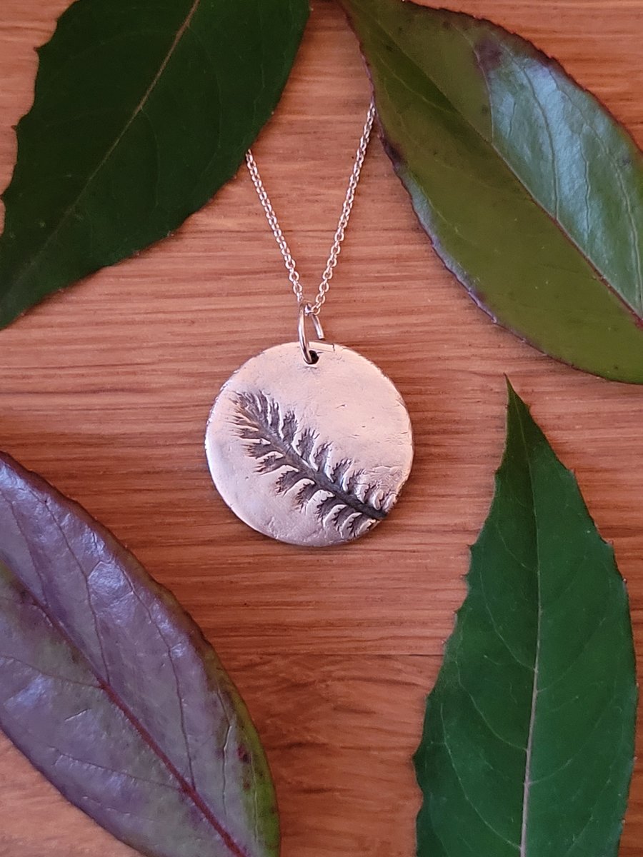 Unusual Silhouetted Leaf Necklace