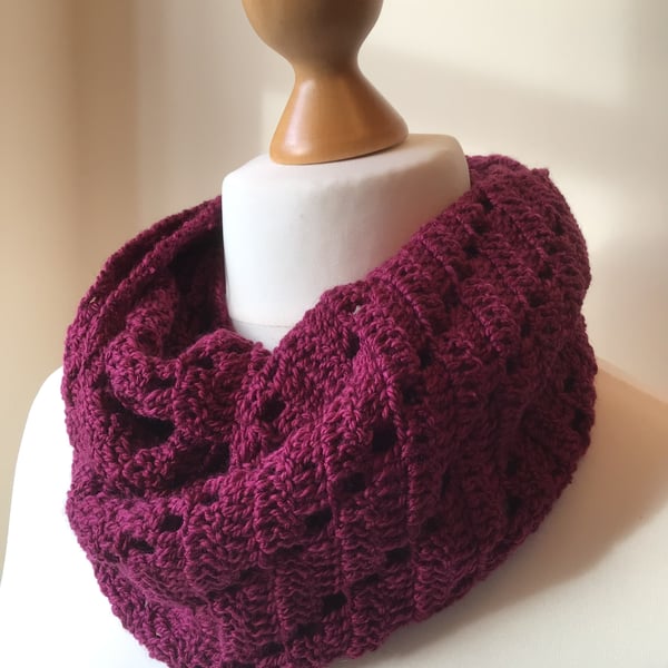 Infinity scarf in Wool and silk, colour Bordeaux