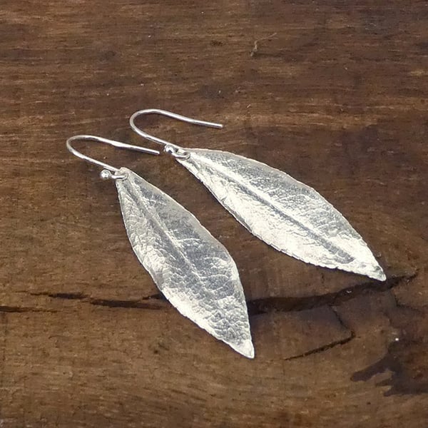 Silver leaf earrings