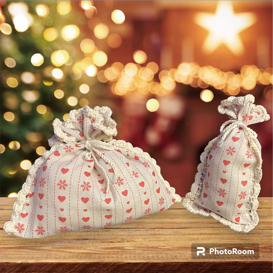 Reusable Christmas Gift Bag, Set of 2 Gift Bags, Retro Gift Bags, Eco Gift Bag