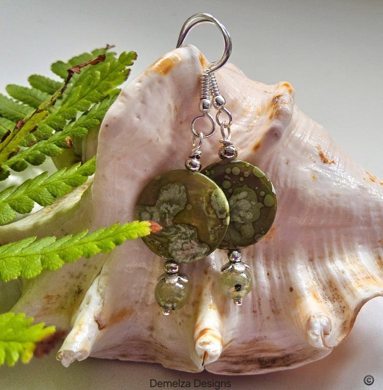 Designer Prehnite & Printed Shell Earrings Silver Plated