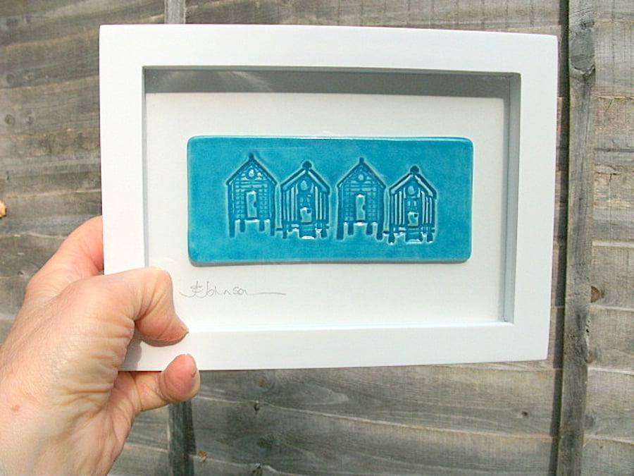 Ceramic Beach hut Picture - white frame