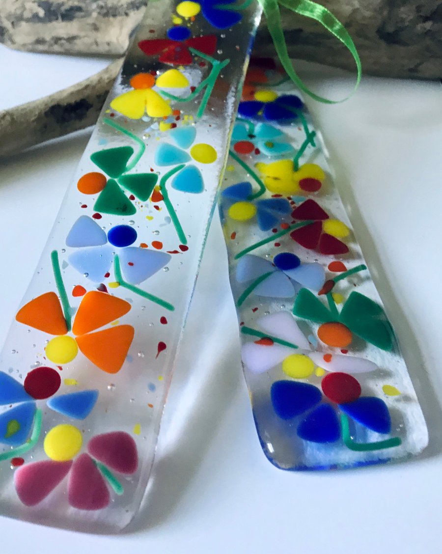 Fused glass floral suncatcher