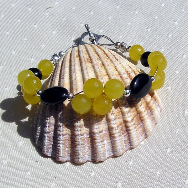 Yellow Agate & Black Onyx Crystal Gemstone Beaded Chakra Bracelet "Daffodil"
