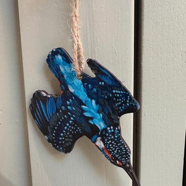 Diving Kingfisher Hanging Decoration 