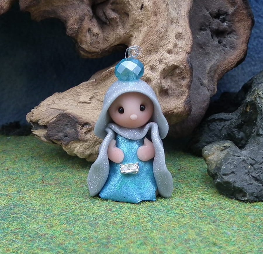 Tiny Magical Gnome 'Priss' with jewelled robes OOAK Sculpt by Ann Galvin