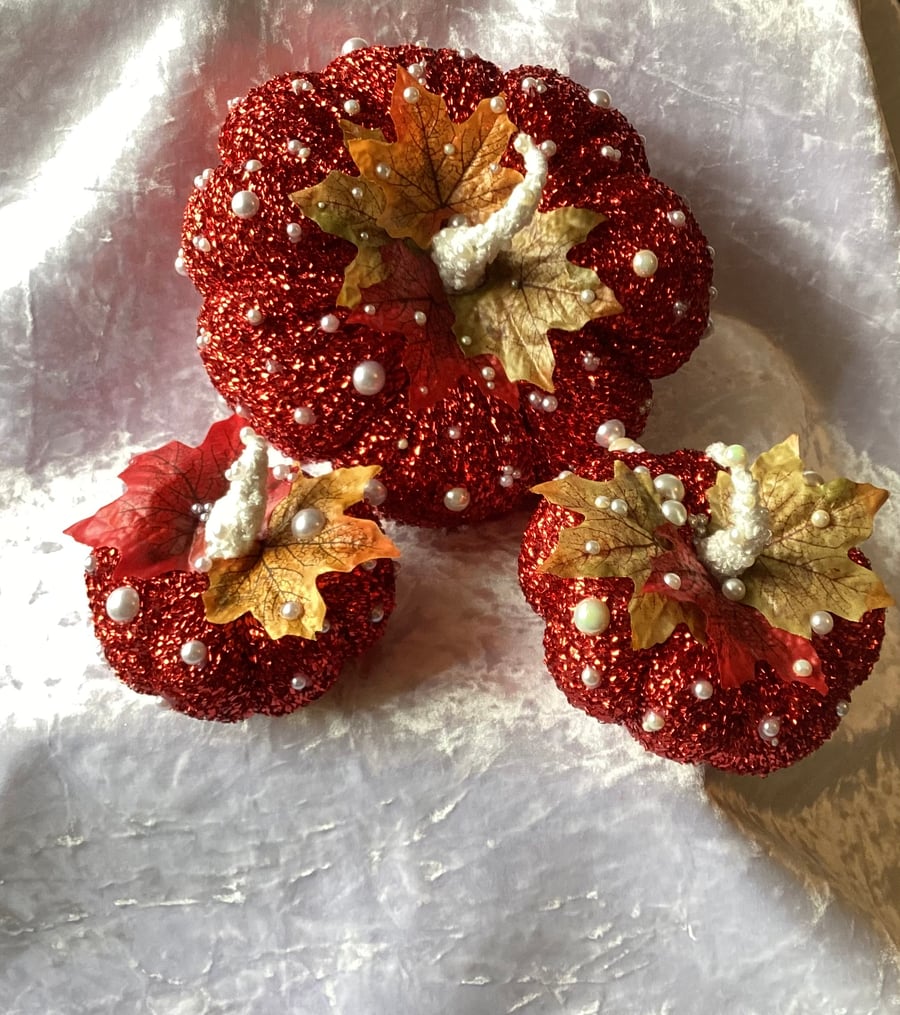 Red sparkly medium pumpkin 