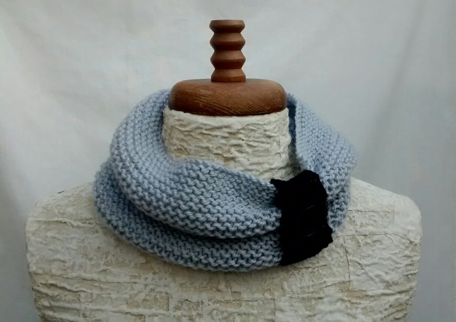 Knitted Cowl Scarf, Light Grey 