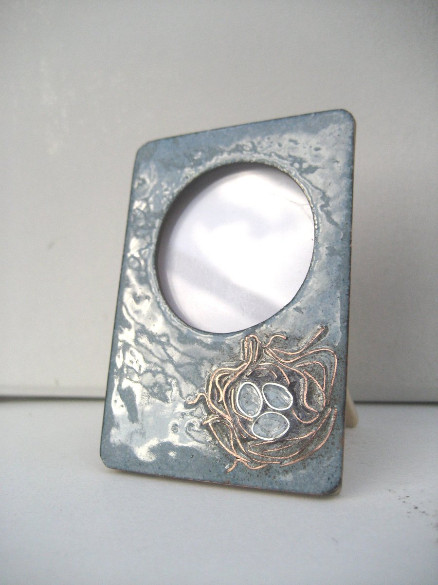 Enamelled photo frame in copper and sterling silver - Bird's next