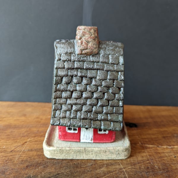  Cottage incense burner