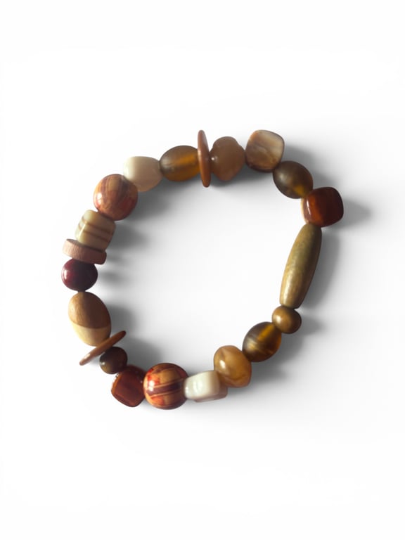 An interesting chunky bracelet 