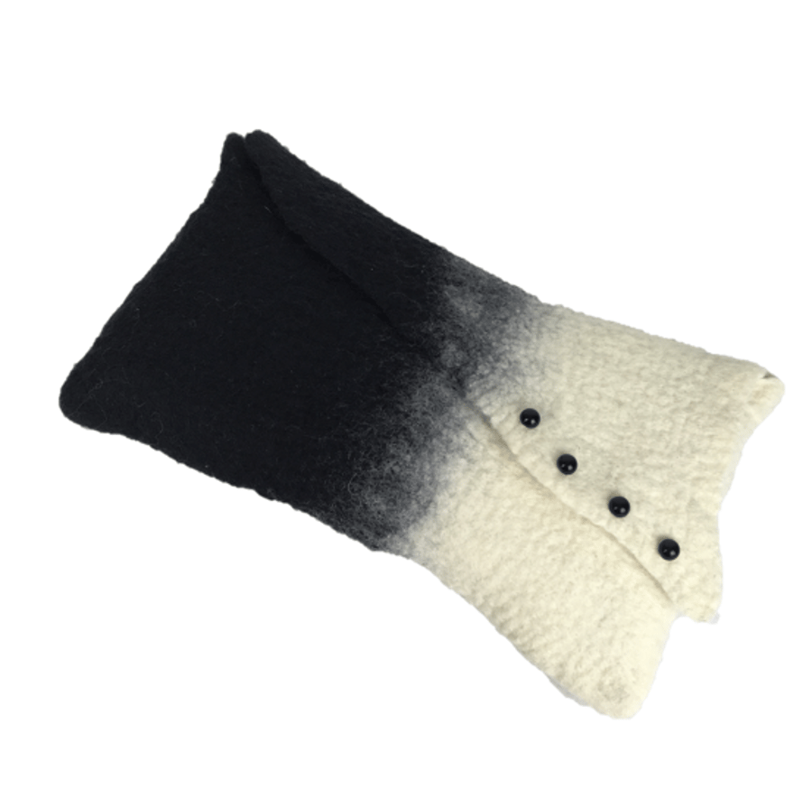 Felted handbag, clutch bag, black and white