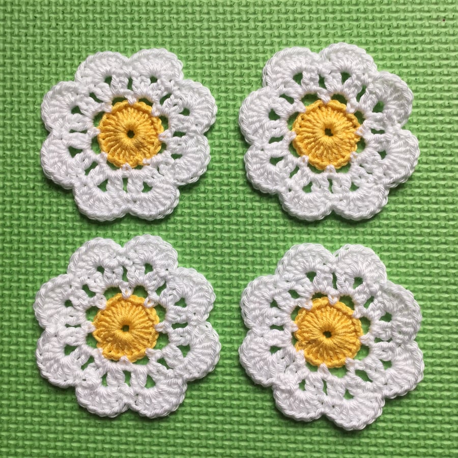 Crochet Daisy Flower Coaster Set of 4