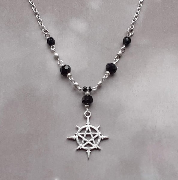 Black Chaos Pentagram Necklace 