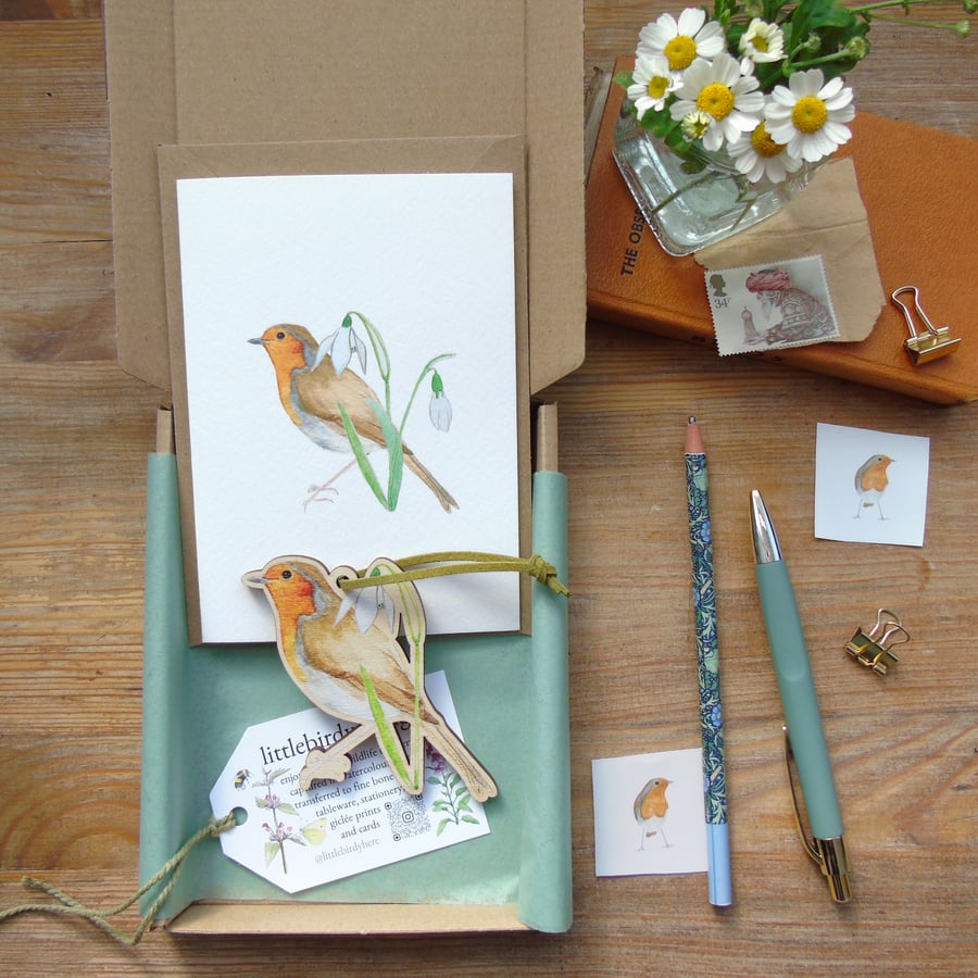 Robin Christmas Decoration and Card Letterbox Gift