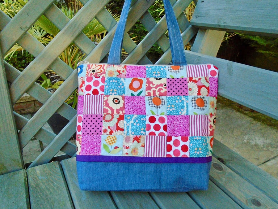 Clearance bargain -   Cotton Patchwork Toiletries Bag with Handles 