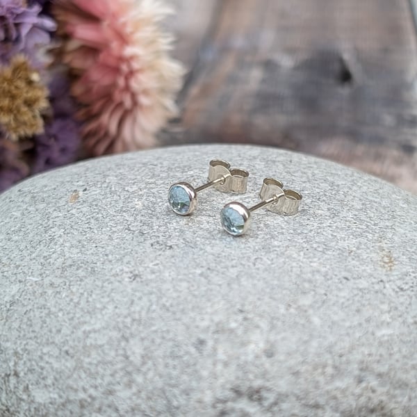 Sterling Silver Aquamarine Gemstone Stud Earrings - JBJ8004