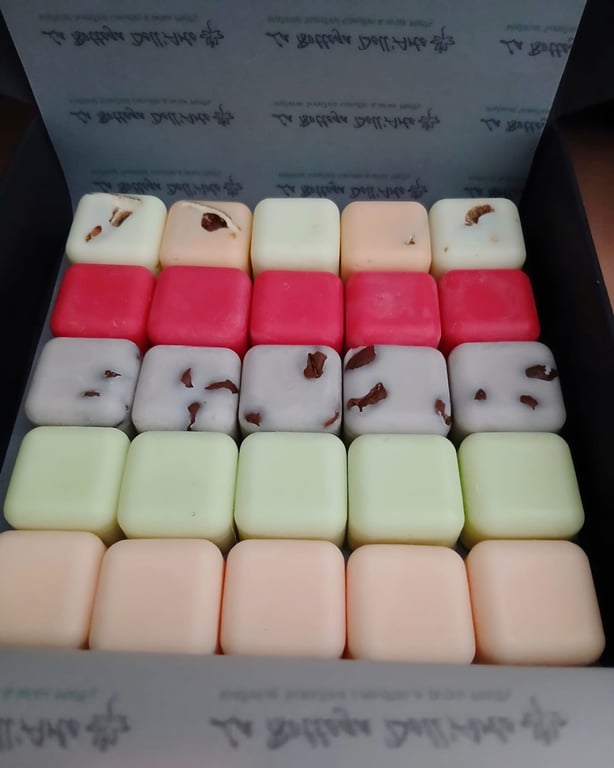 Vegan Wax Melts Gift Set Handmade Soy Melts Luxury Scented Box