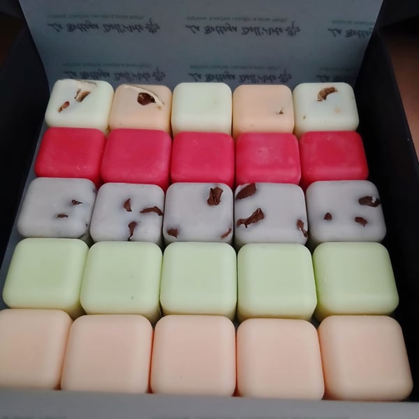 Vegan Wax Melts Gift Set Handmade Soy Melts Luxury Scented Box