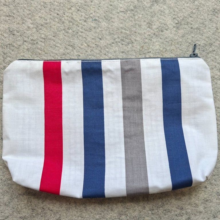 Make up bag