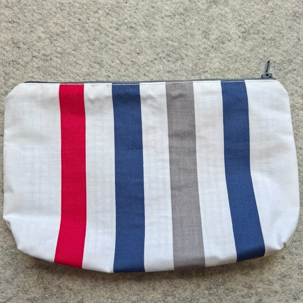 Make up bag