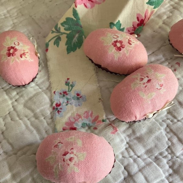 Vintage Pin cushion