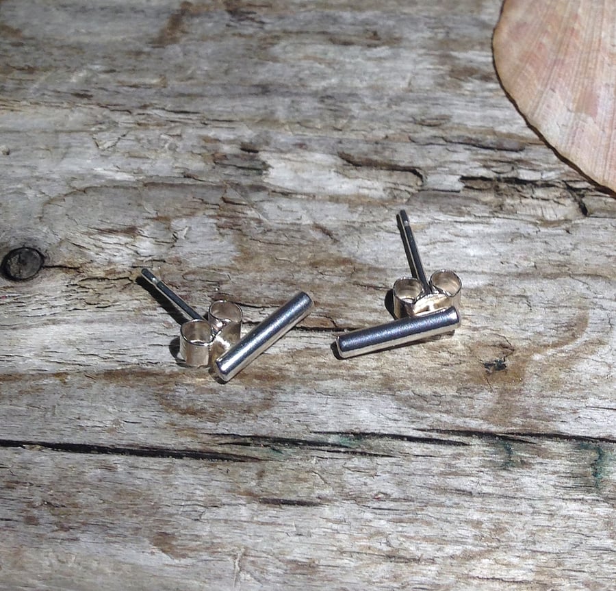 Handmade Sterling Silver Stud Earrings (ERSSSTSK1) - UK Free Post