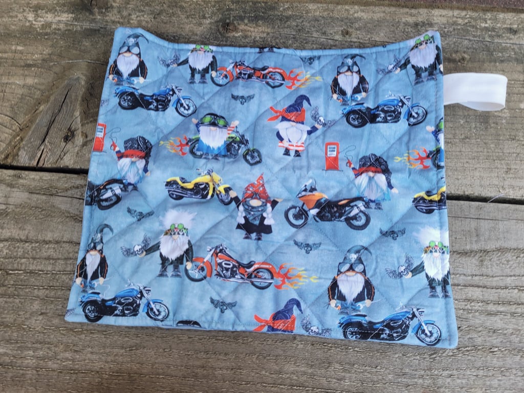 Pocket Sit Mat Gnomes on motorbikes (small)