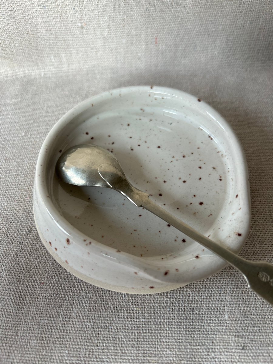 Speckled spoon rest 