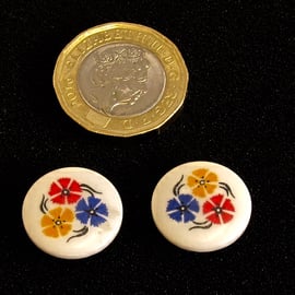 Vintage Buttons: Red, Yellow and Blue Flowers on White 2x 17mm