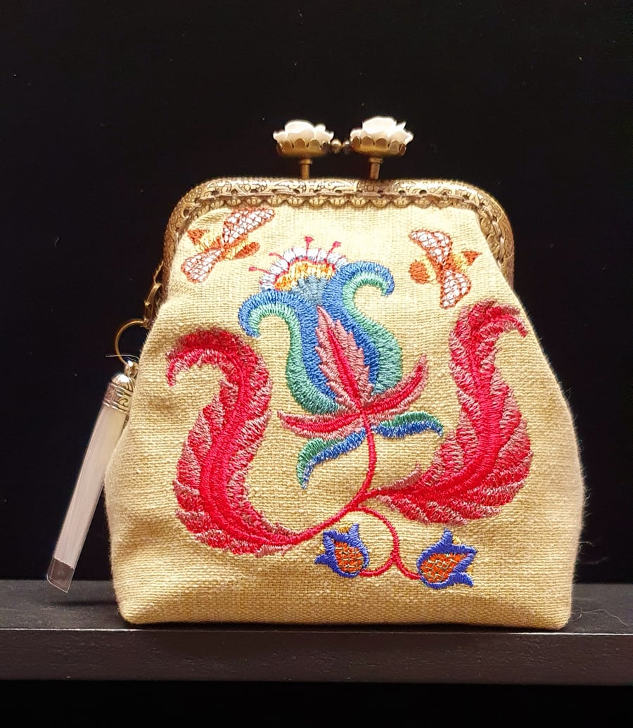 Jubilant Jacobean bloom 3. Purse.