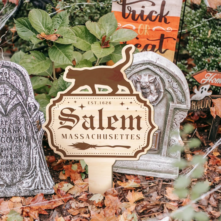 Salem City Sign - Cat Garden Plaque: Outdoor Halloween Decoration