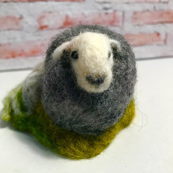 Herdwick sheep wool ornament 