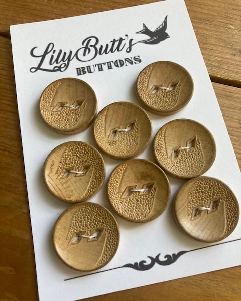 8 Vintage Wooden Buttons