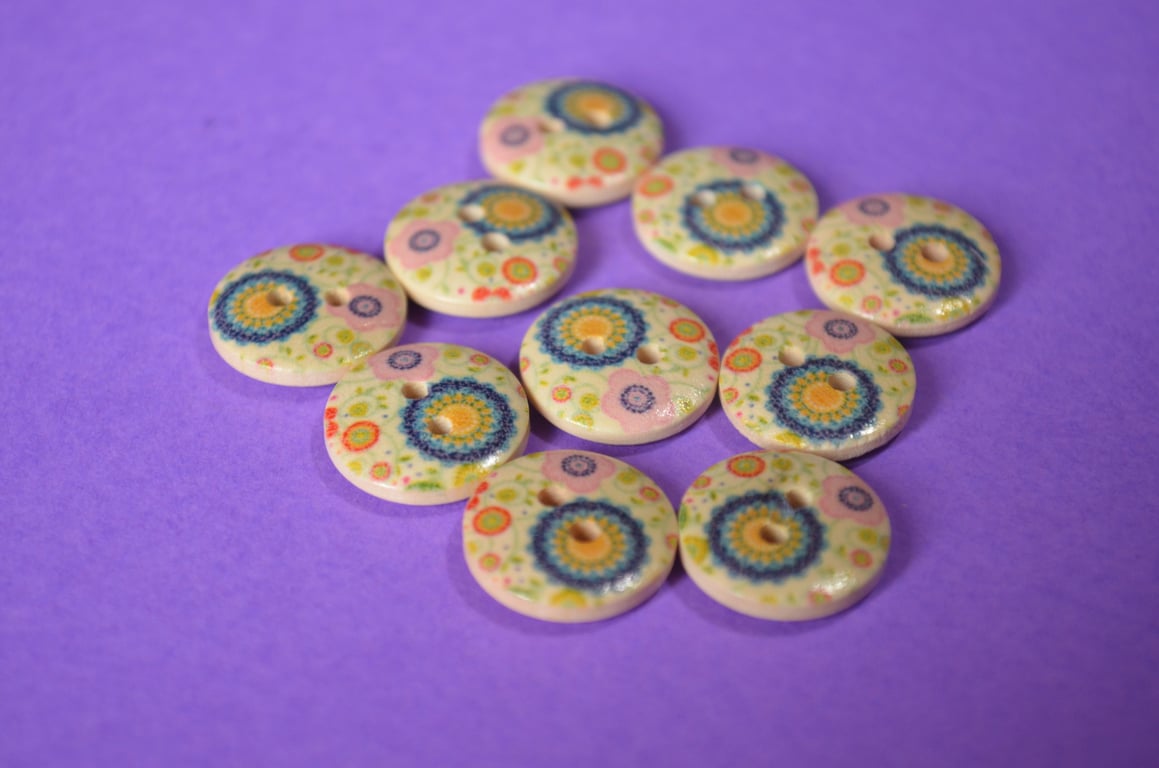 15mm Wooden Retro Blue Yellow Floral Buttons Natural Wood 10pk Flowers (SNF13)