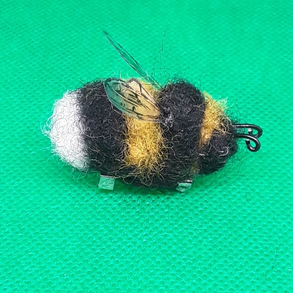 Needle Felted Bumblebee Brooch 
