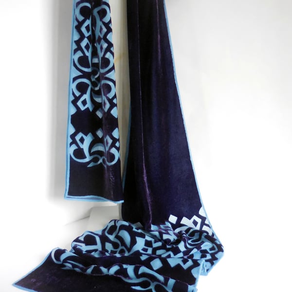 LIMITED EDITION SILK VISCOSE DEVORE VELVET SCARF