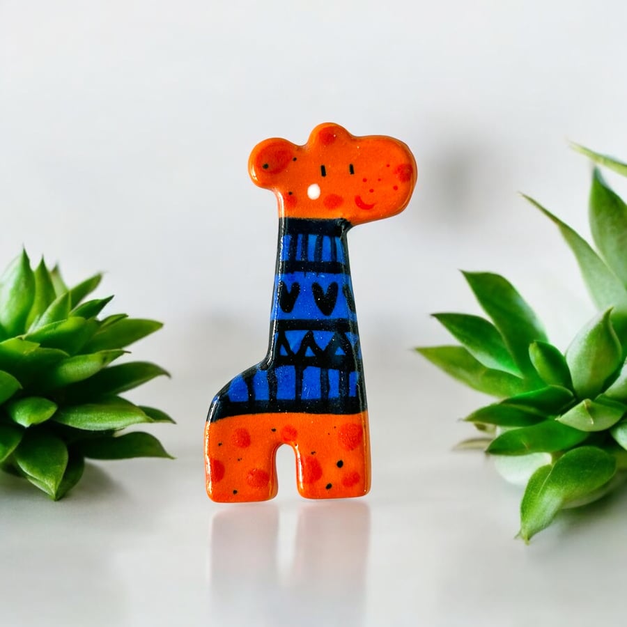 Handmade ceramic Giraffe Brooch