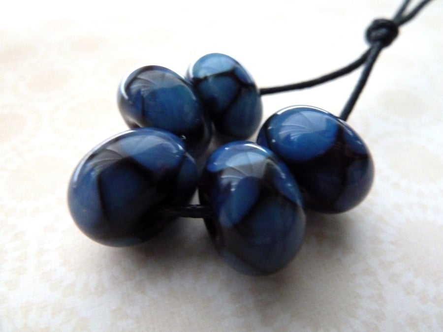 blue and red spot handmade lampwork glass beads