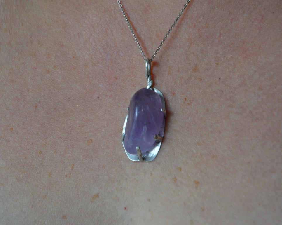 Silver and Amethyst pendant