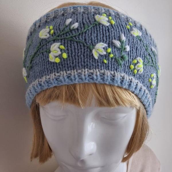 Hand Knitted Headband Embroidered With Yellow And White Flowers   (J134)