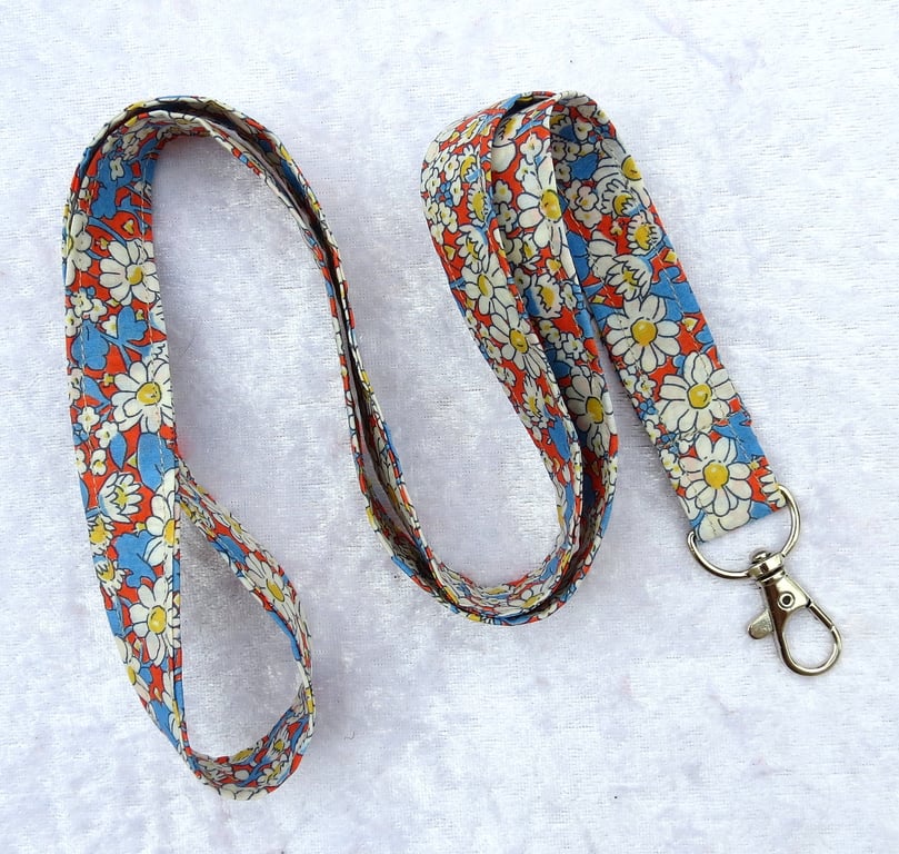Liberty Tana Lawn lanyard, with swivel lobster clip, daisy