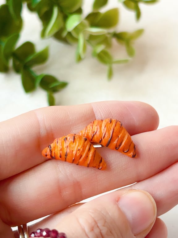 Realistic Croissant Stud Earrings, Cute French Pastry Jewellery, Gift for Baker