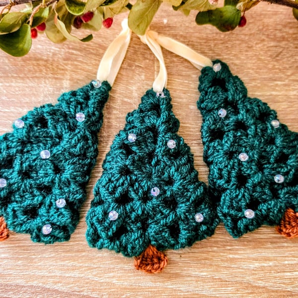 Crochet Granny Square Christmas Trees – Set of 3