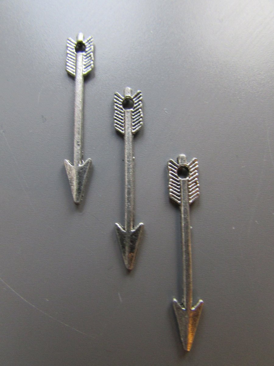 Silver Arrow Tibetan Jewellery Charm x 3
