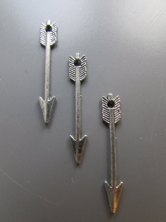 Silver Arrow Tibetan Jewellery Charm x 3
