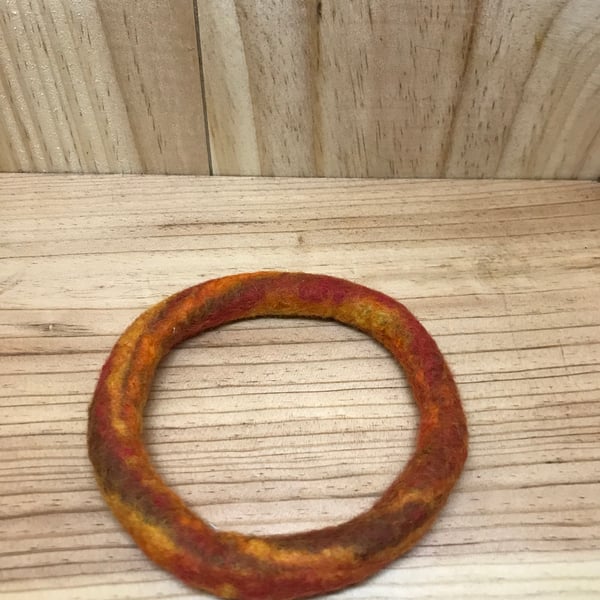 Orange Felt Bracelet. (435)