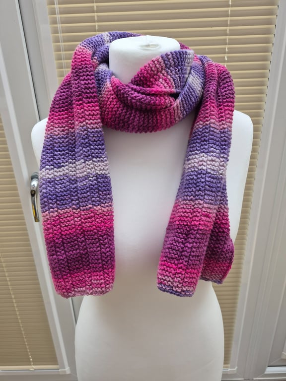 Hand knitted scarf 