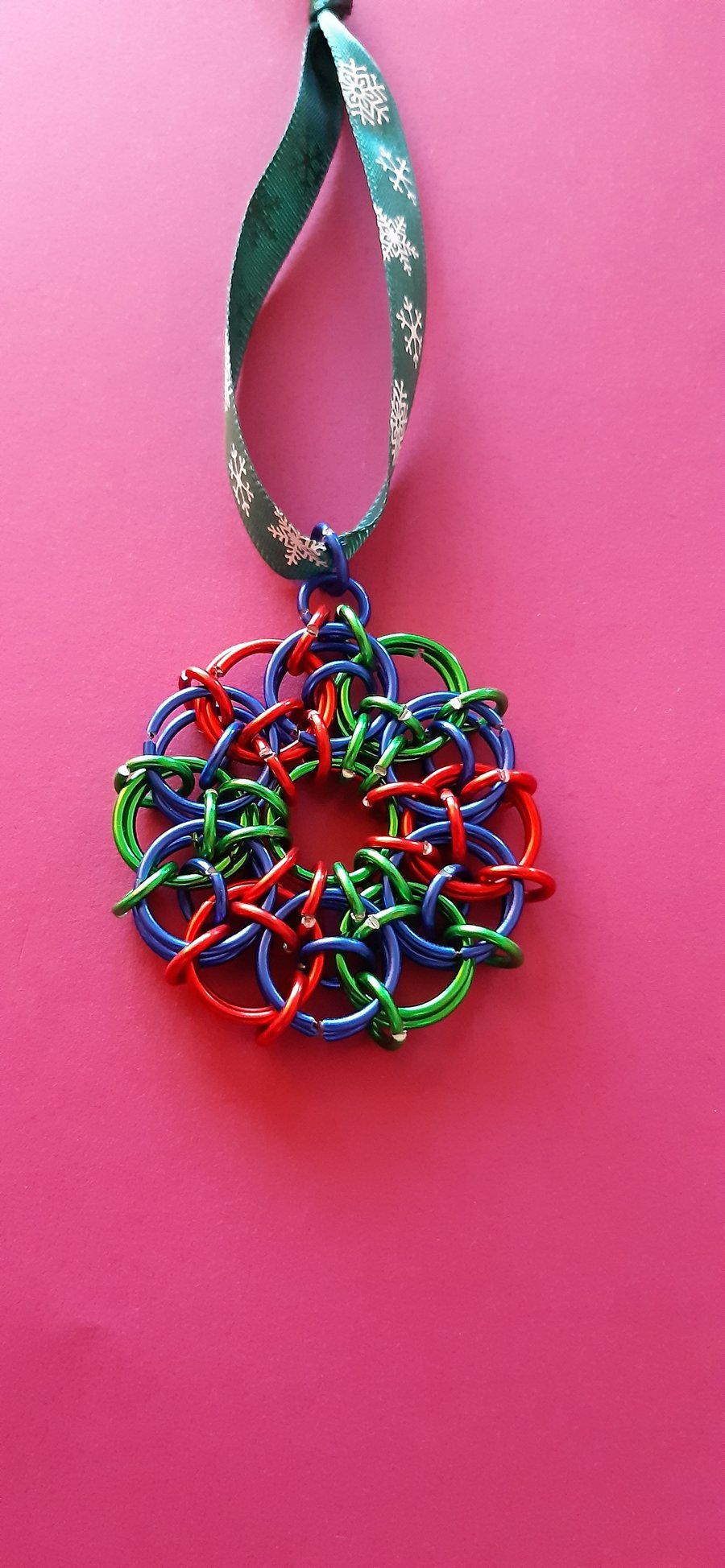 Chainmail triskelion Christmas decoration bauble red blue and green