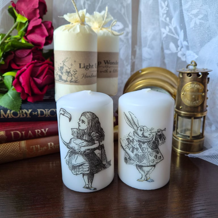 Alice in wonderland candles gift set